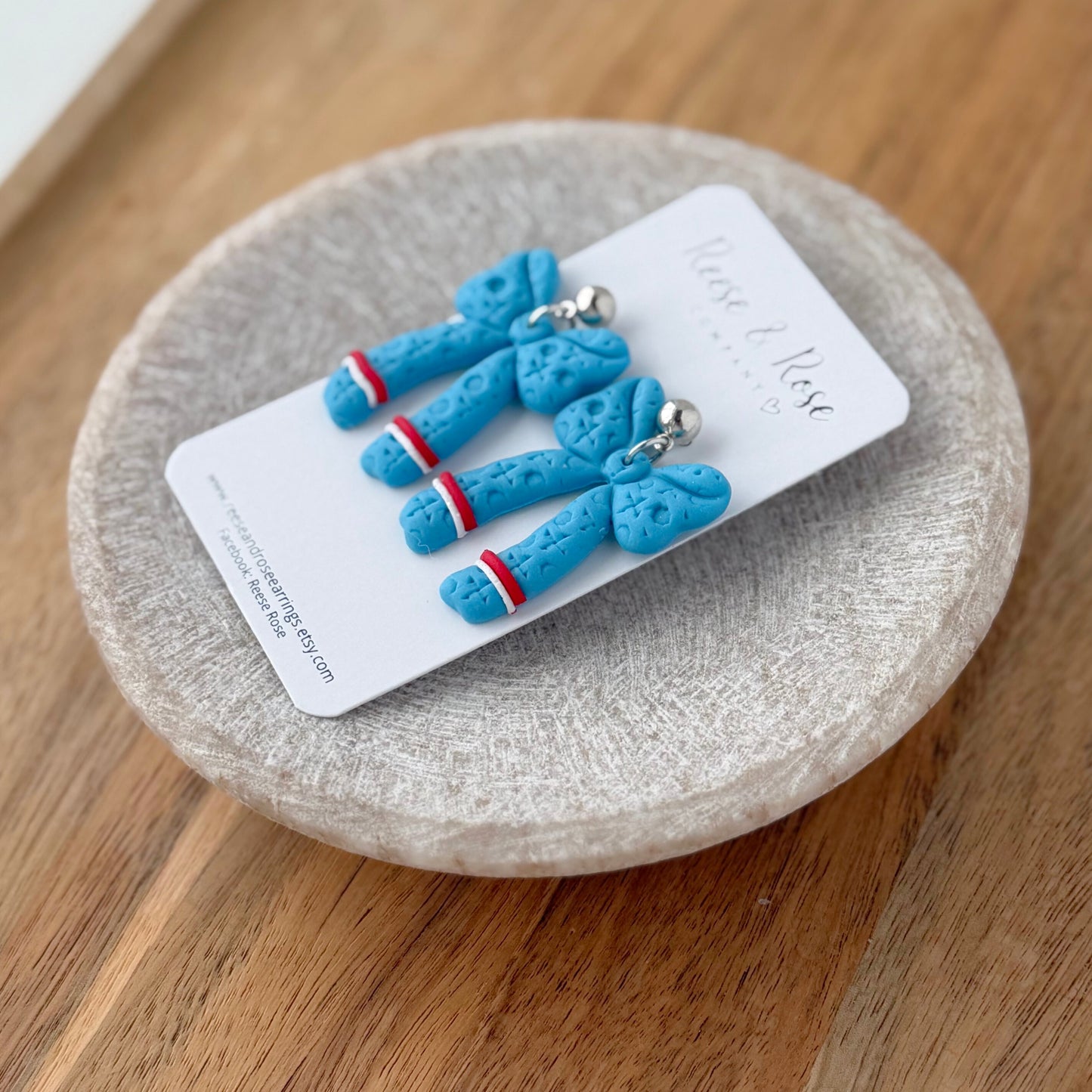 Kings Knights Bow earrings